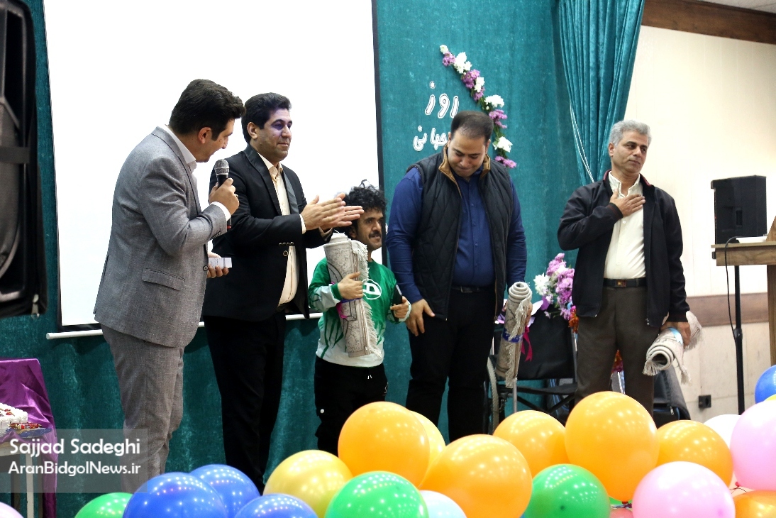 گزارش تصویری از جشن روز جهانی معلولین آموزشگاه امید